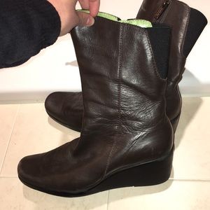 Kenneth Cole Reaction Boots